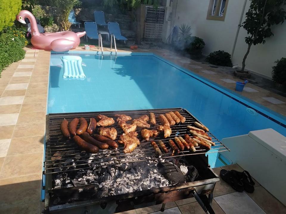 Mikros Paradisos Somatas Luaran gambar
